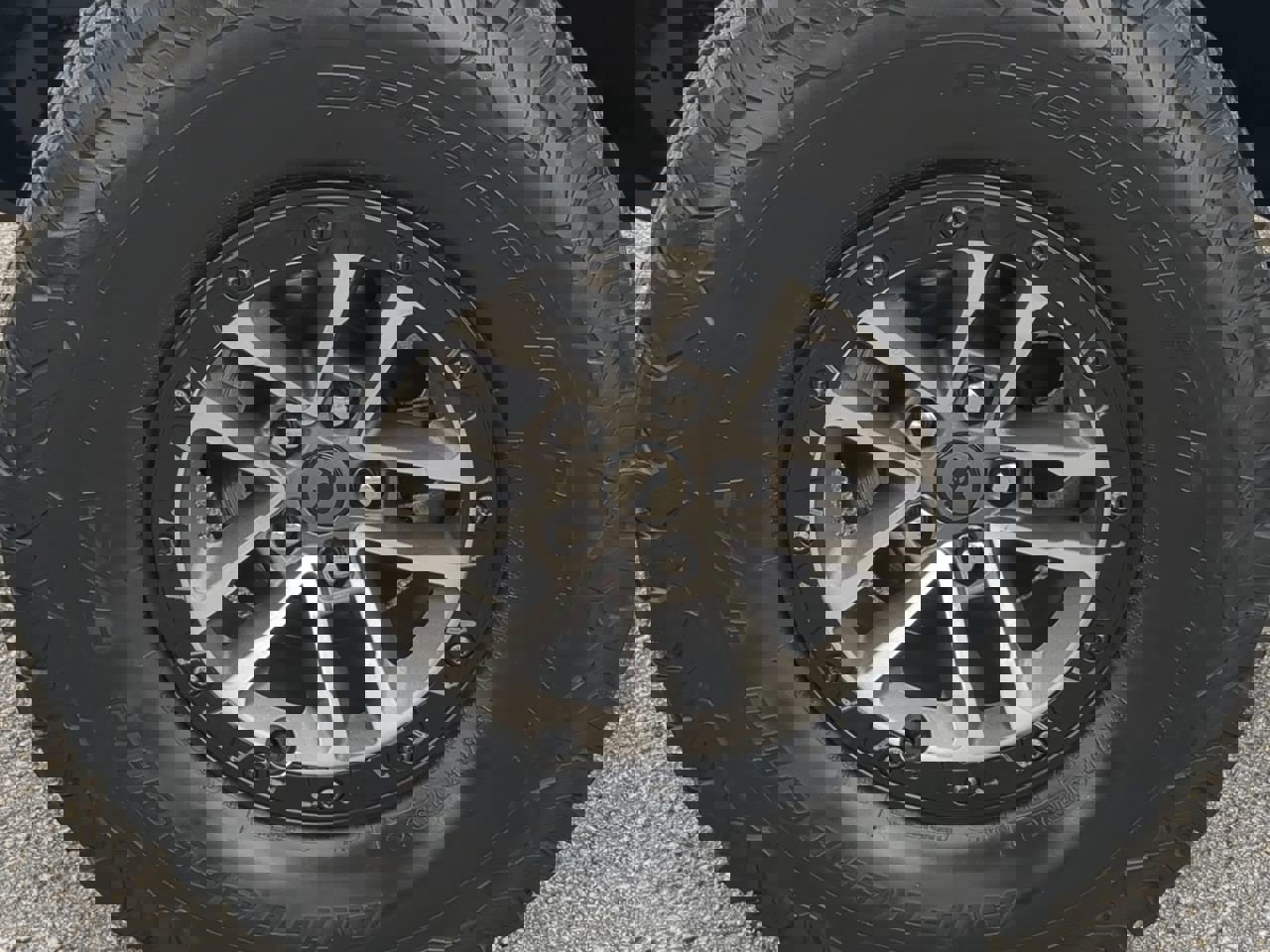 Used 2024 Jeep Wrangler Unlimited Rubicon 392 image 11