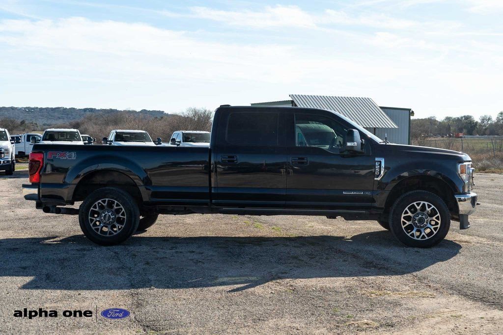 Used 2022 Ford F250 Lariat w/ Lariat Value Package image 4