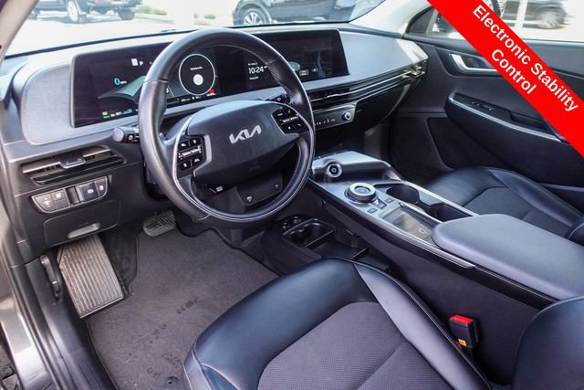 Used 2022 Kia EV6 Light image 11