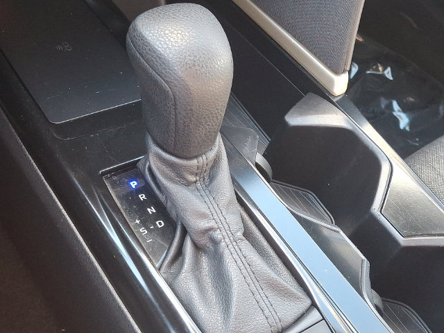 Used 2025 Toyota Camry LE FWD image 14