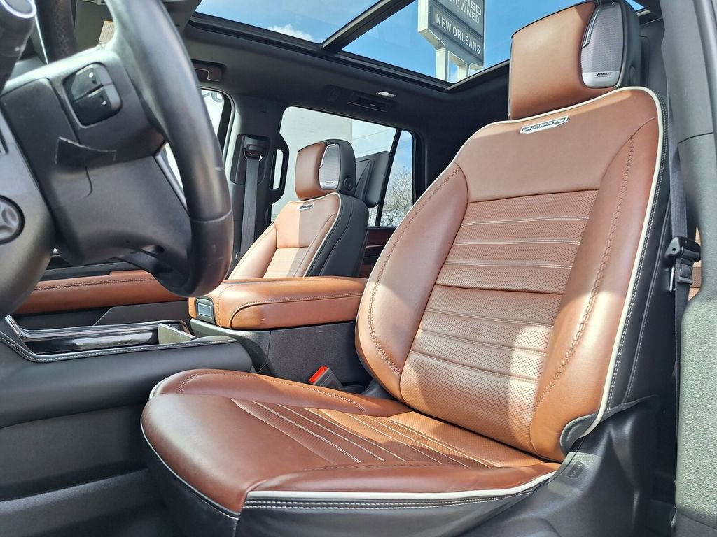 Used 2023 GMC Yukon Denali Ultimate w/ LPO, Floor Liner Package image 25