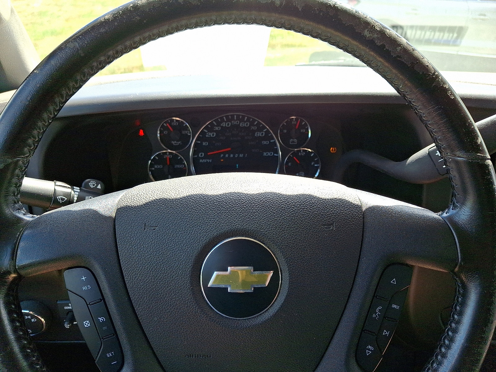 Used 2022 Chevrolet Express 2500 Extended w/ Driver Convenience Package image 19