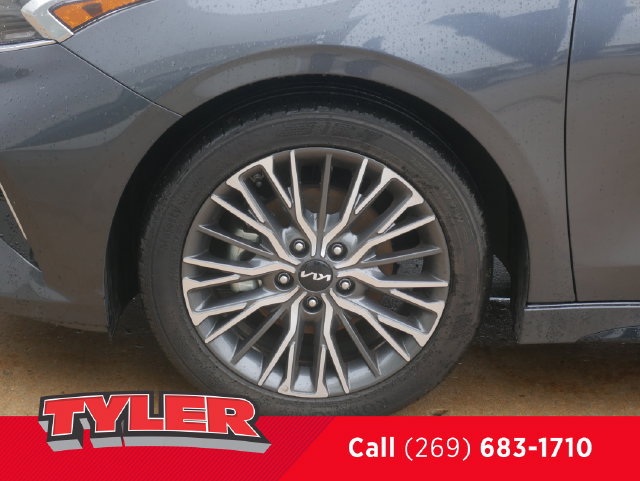 Used 2024 Kia Forte GT-Line FWD image 43