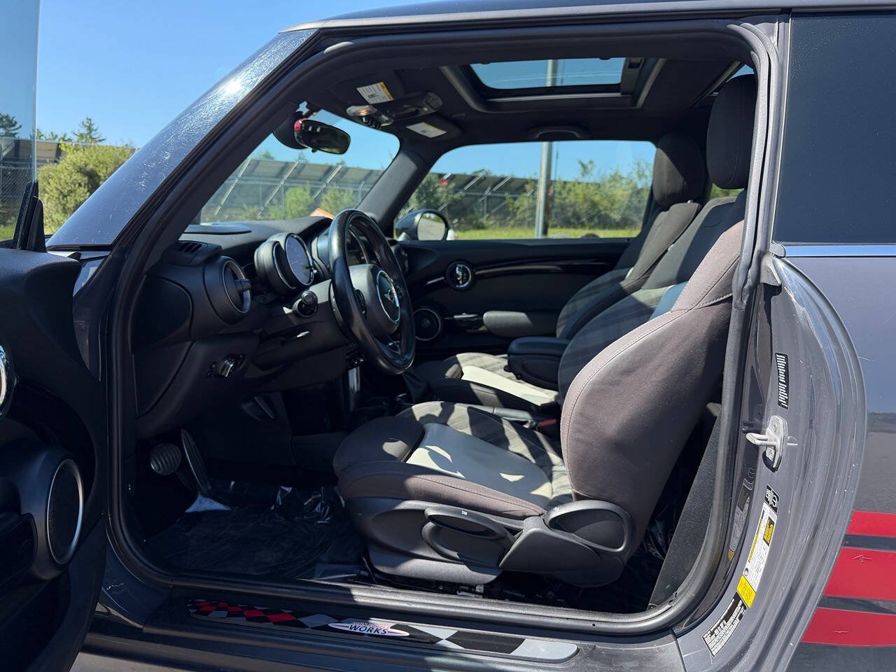 Used 2014 MINI Cooper S FWD image 10