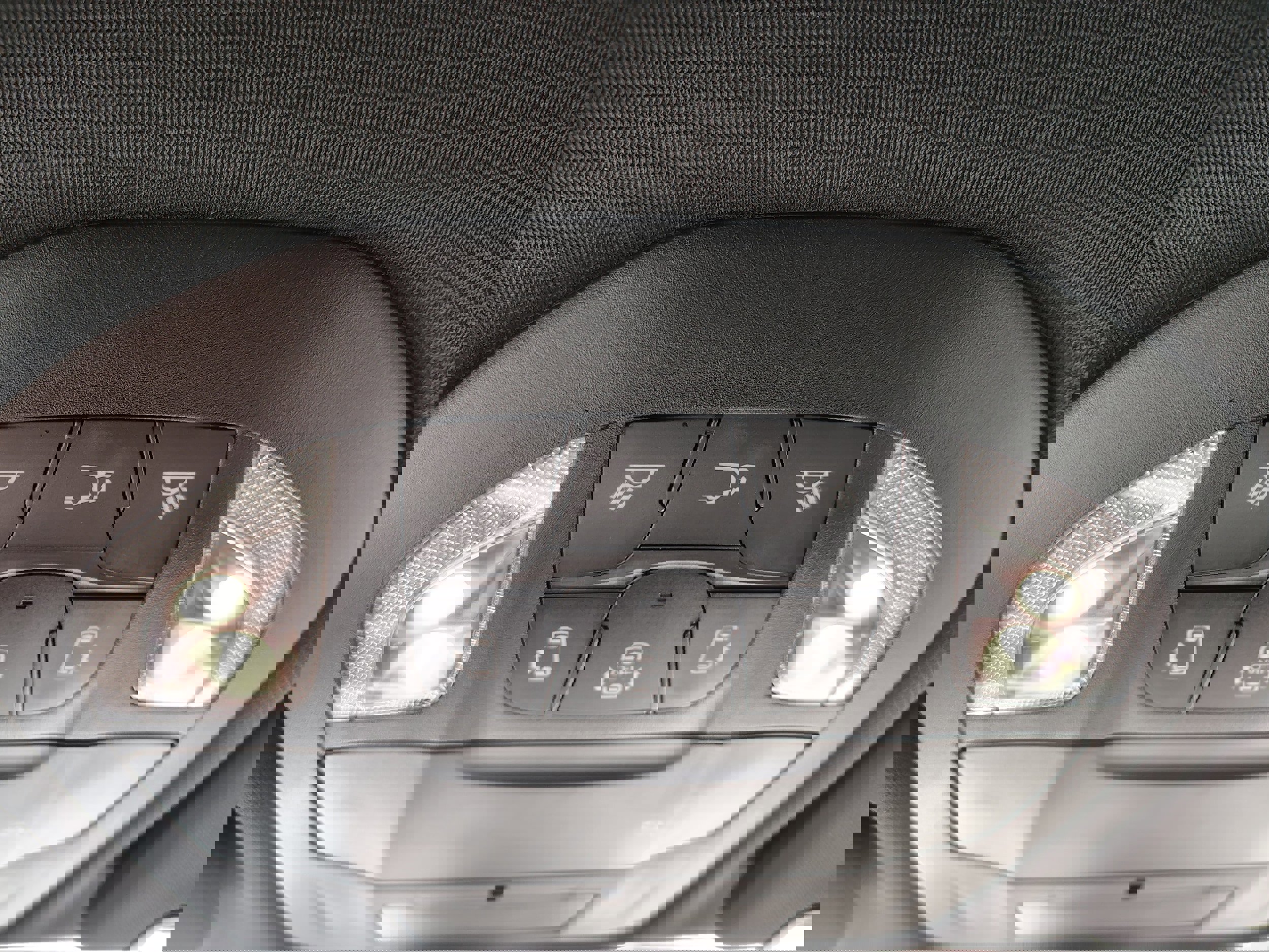 Used 2025 Chrysler Pacifica Select image 38