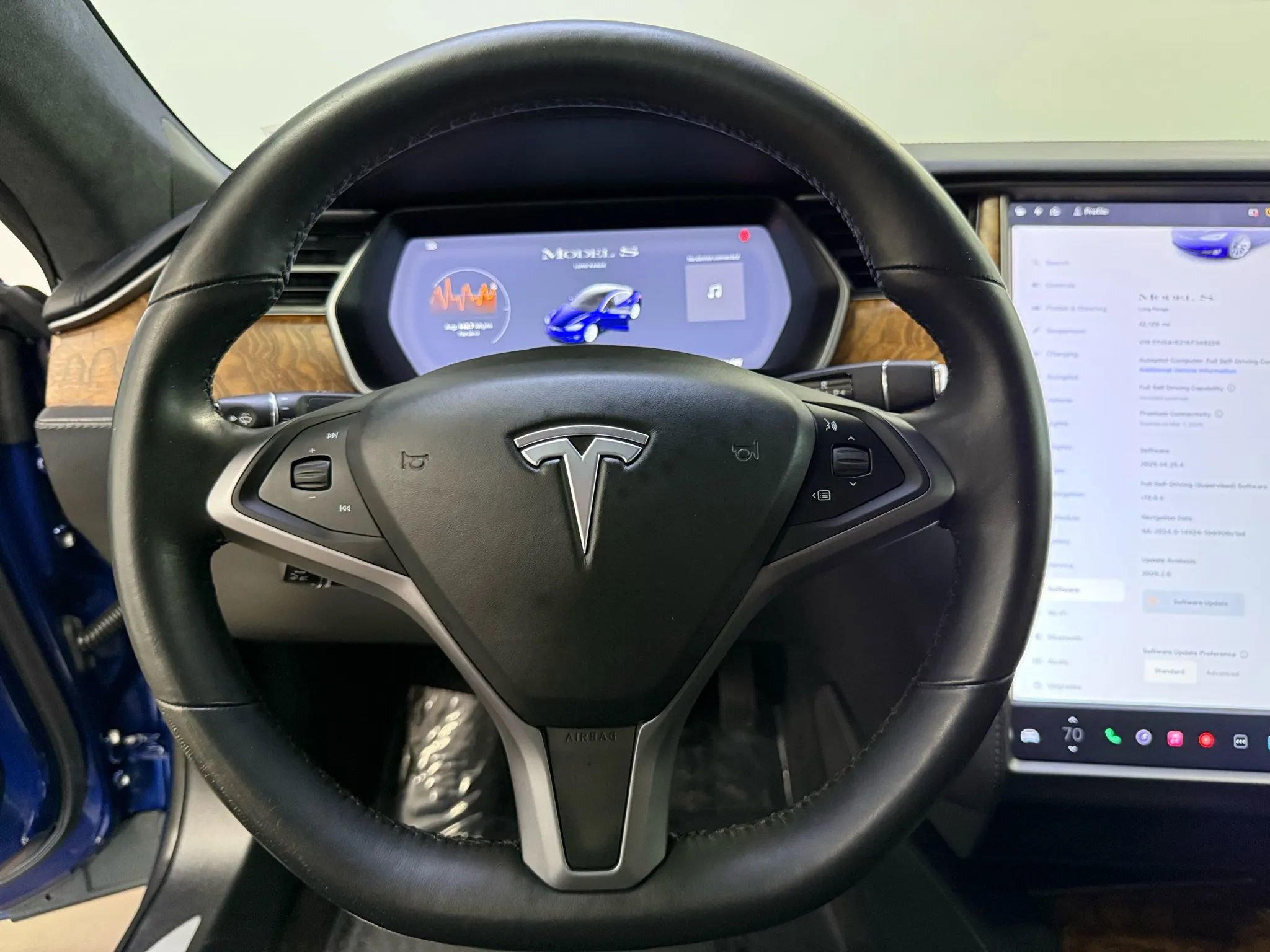 Used 2019 Tesla Model S Standard Range image 28