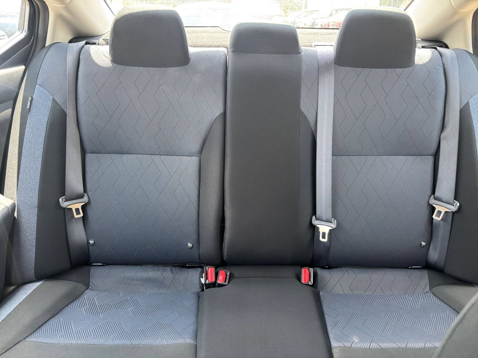 Used 2025 Nissan Versa SV FWD image 35