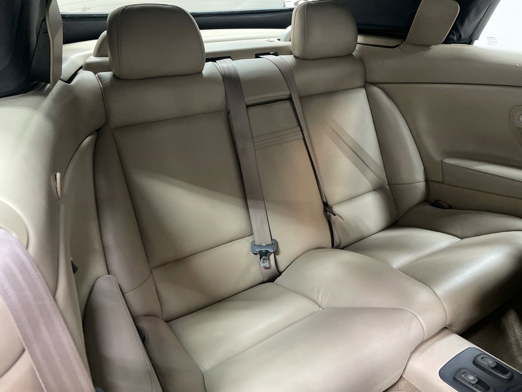 Used 2004 Volvo C70 HT image 37