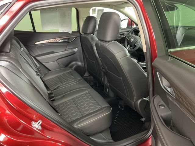 Used 2023 Buick Envision Avenir AWD/4WD image 6