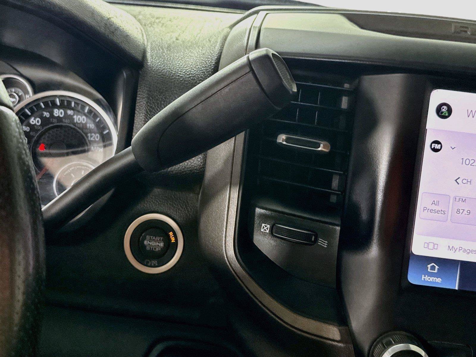 Used 2022 RAM 3500 Tradesman AWD/4WD image 10