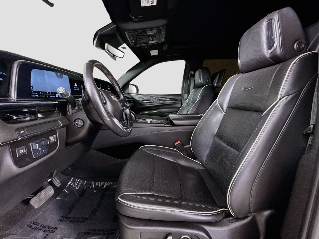 Used 2021 Cadillac Escalade Sport RWD image 23