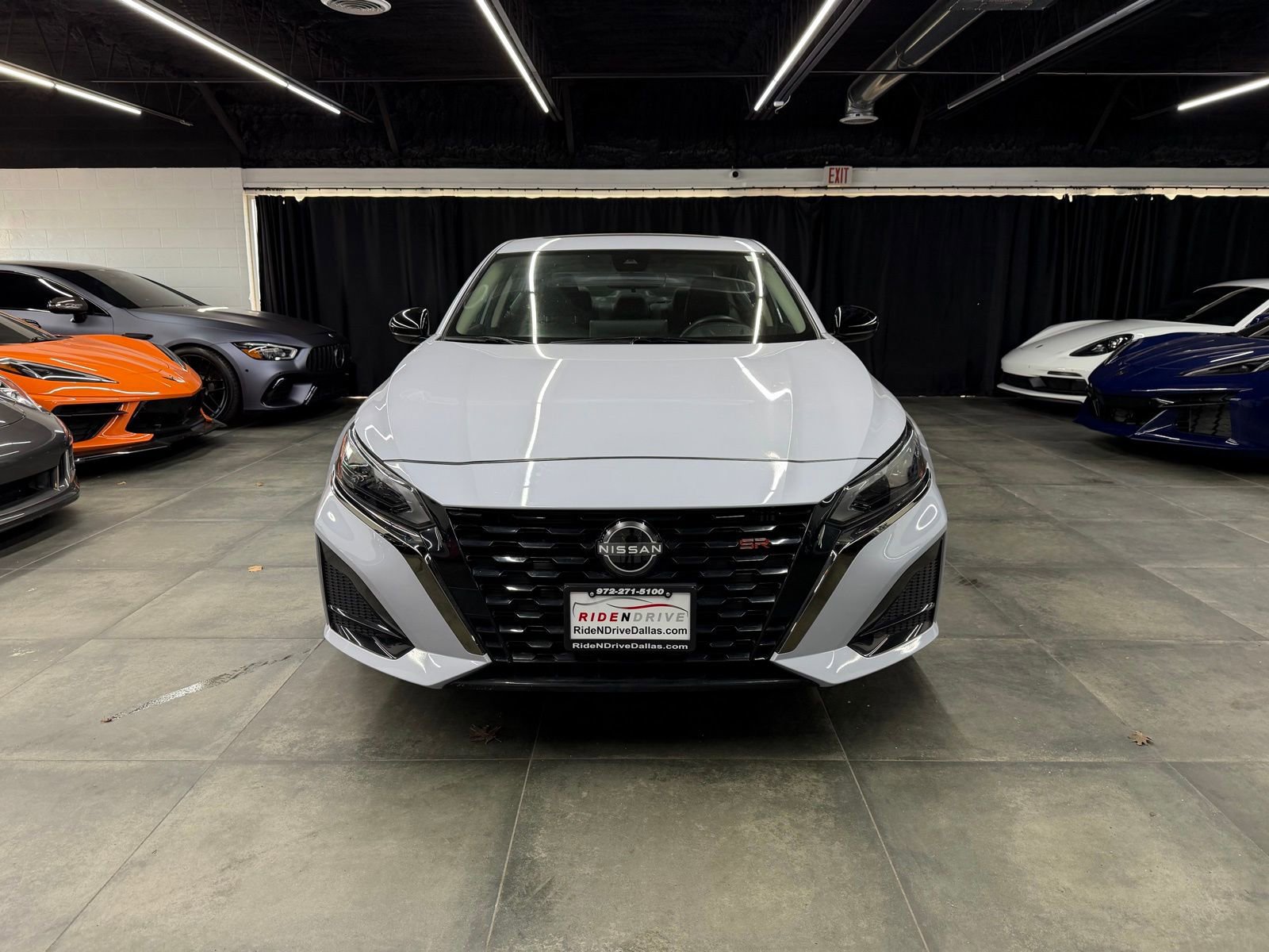 Used 2024 Nissan Altima 2.5 SR w/ SR Premium Package image 10