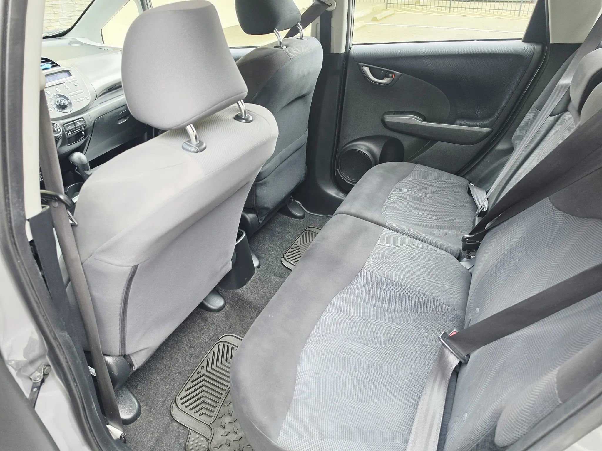 Used 2010 Honda Fit Sport image 10