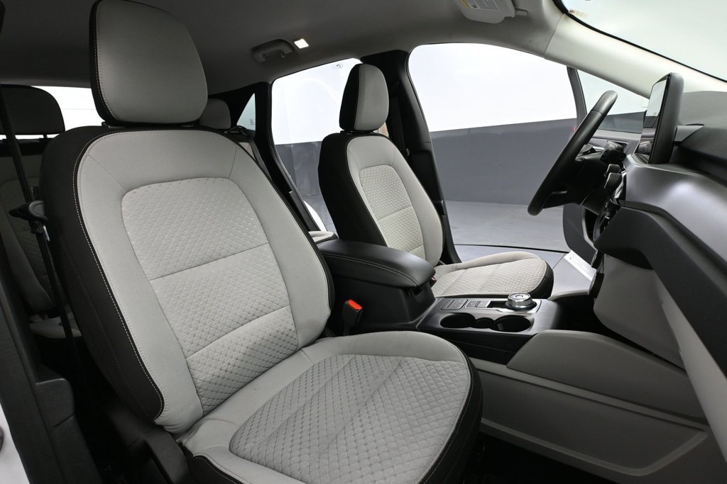 Used 2023 Ford Escape Active w/ Cold Weather Package FWD image 37