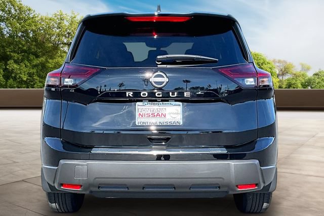 New 2026 Nissan Rogue SV FWD image 4