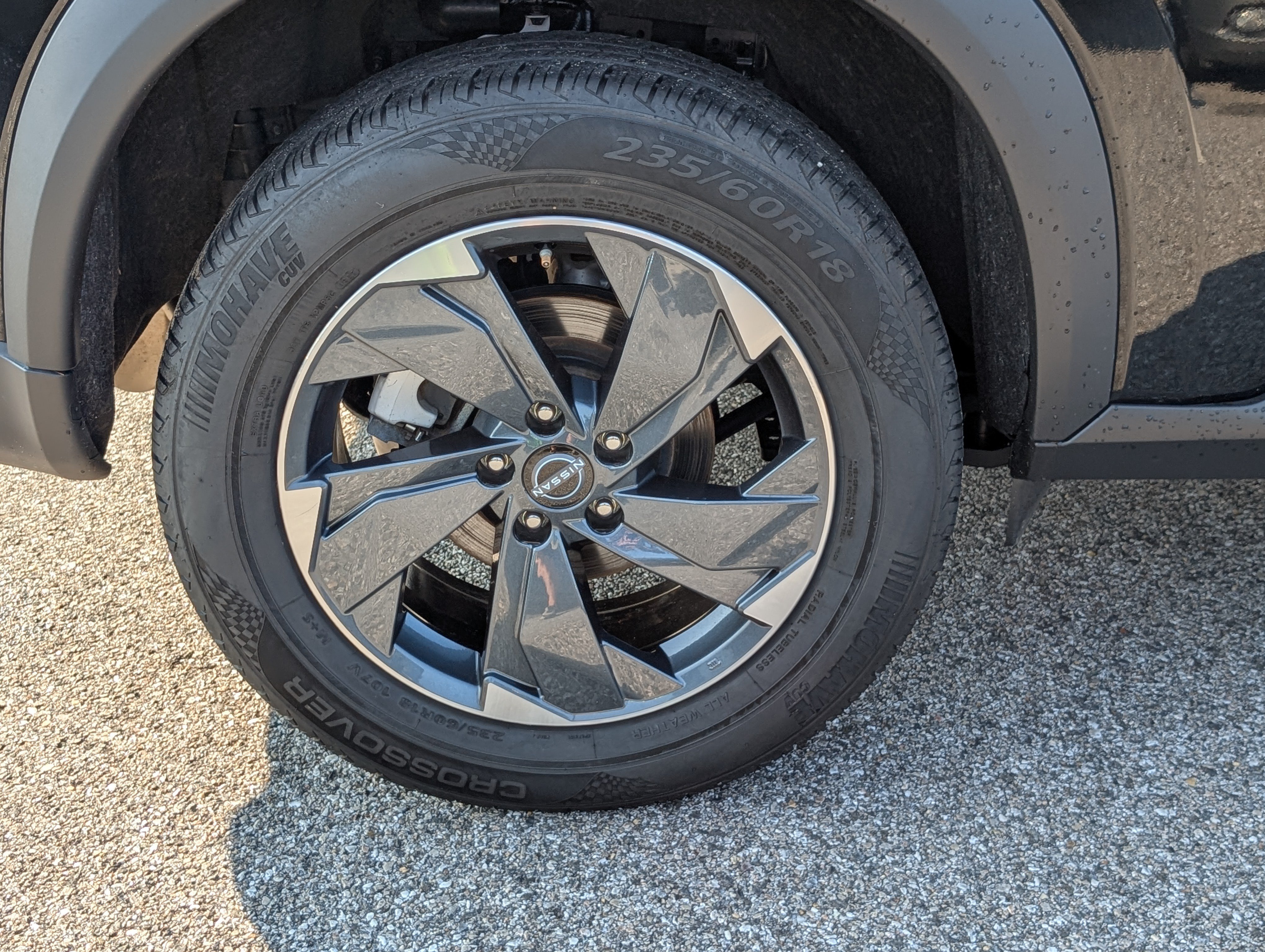 Used 2024 Nissan Rogue SV AWD/4WD image 10