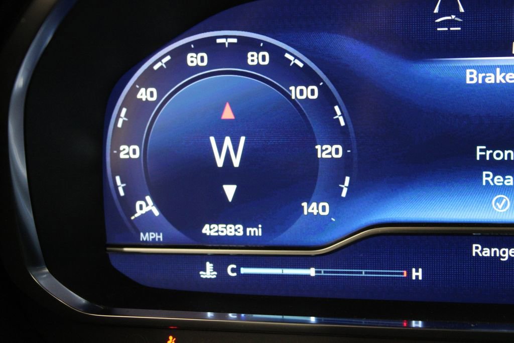 Used 2024 Chevrolet Tahoe High Country image 38