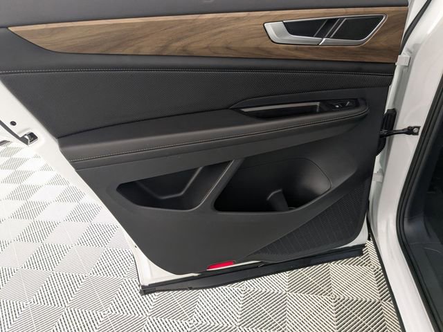 Used 2024 Volkswagen Atlas SE image 28