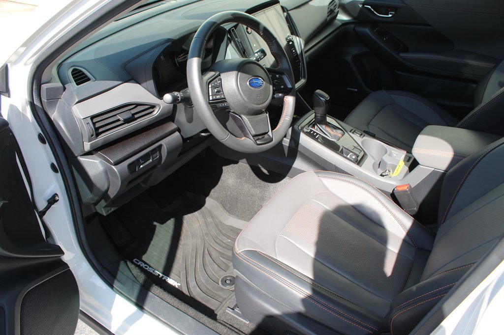 Used 2024 Subaru Crosstrek 2.5i Limited w/ Popular Package #4A image 6