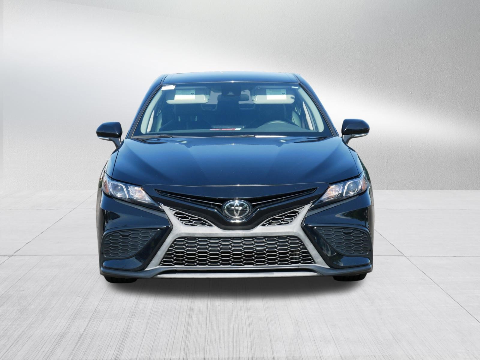 Certified 2024 Toyota Camry SE FWD image 2