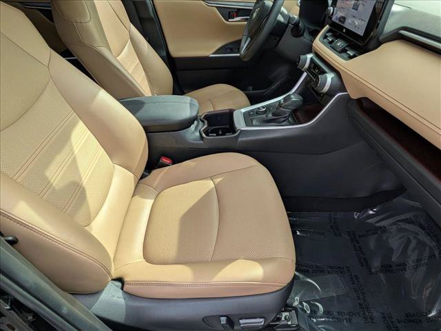 Used 2023 Toyota RAV4 Limited AWD/4WD image 20