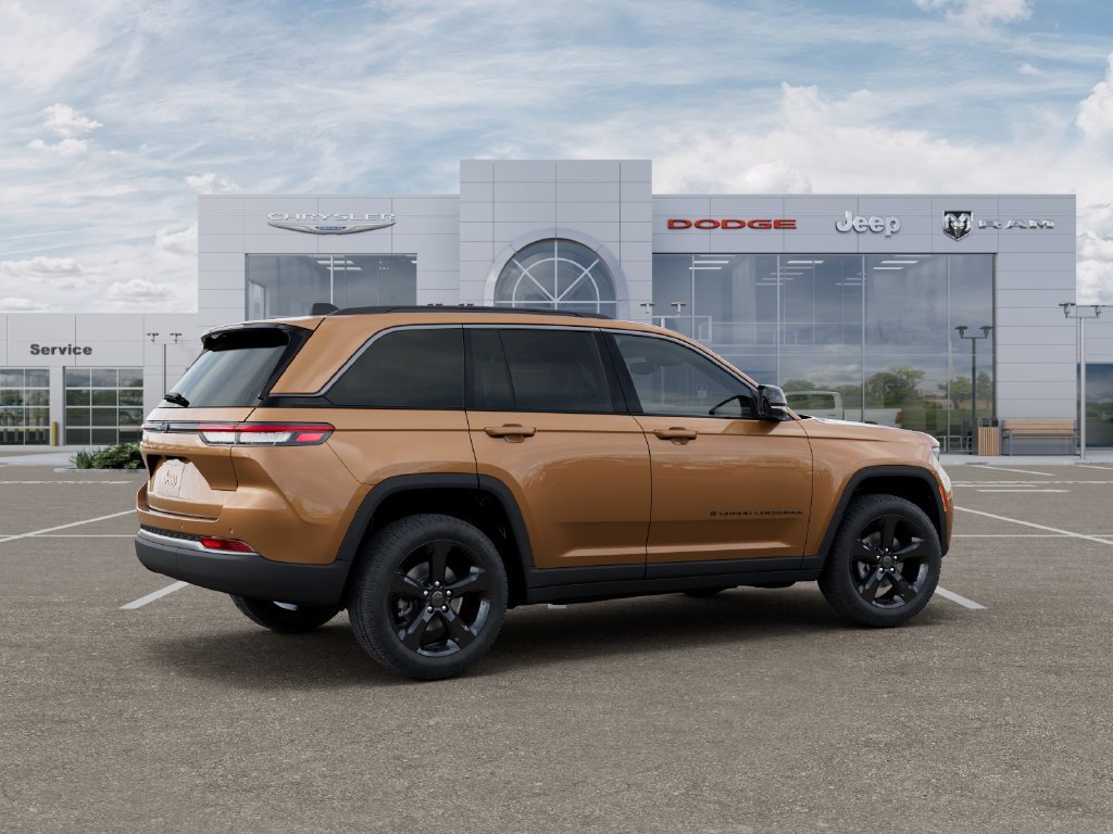 New 2027 Jeep Grand Cherokee Limited AWD/4WD image 4