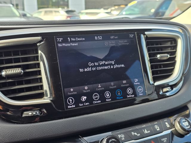 Used 2020 Chrysler Pacifica Touring w/ Advanced Safetytec Group FWD image 32