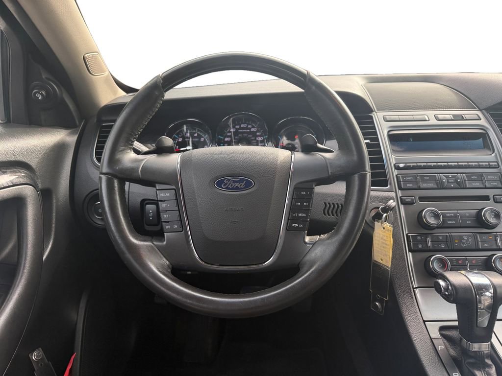 Used 2012 Ford Taurus Limited image 12
