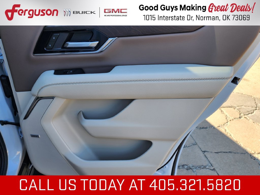 New 2026 GMC Yukon Denali w/ Denali Reserve Package AWD/4WD image 49