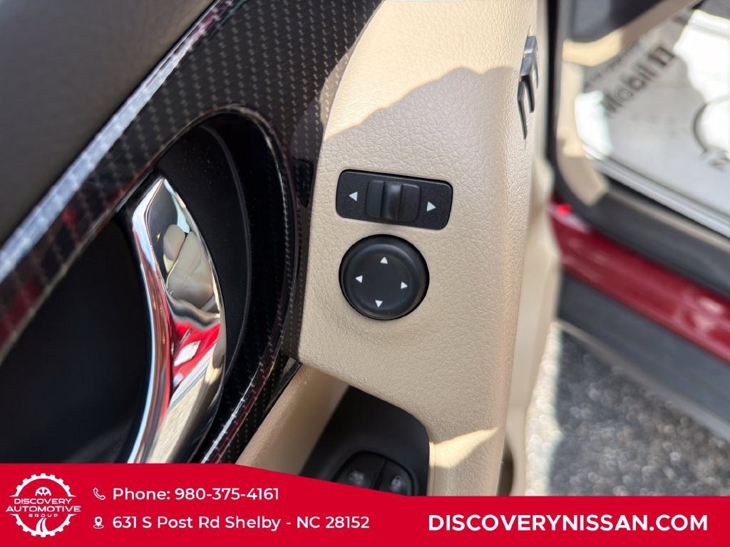 Certified 2019 Nissan Rogue SL FWD image 12