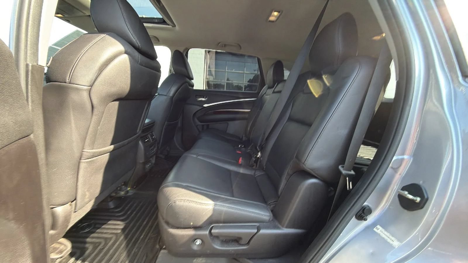 Used 2017 Acura MDX SH-AWD image 38