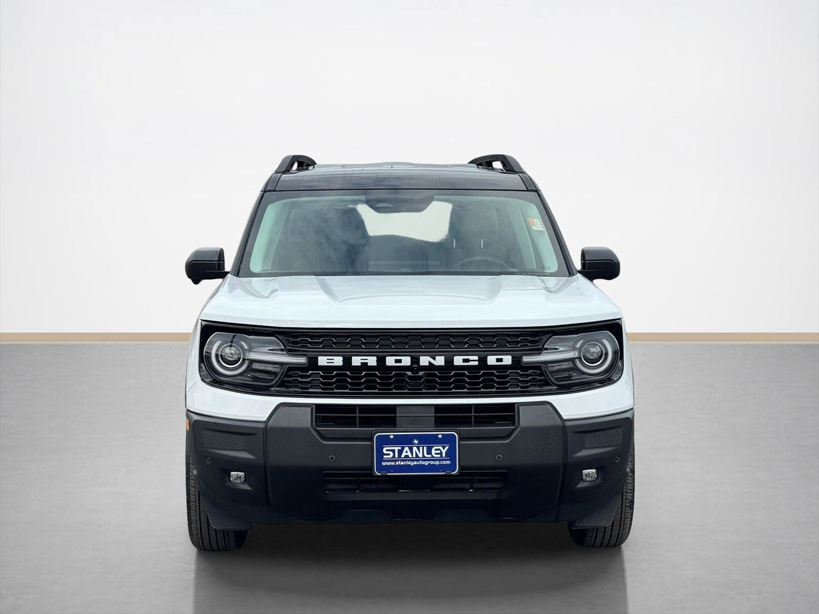 Used 2025 Ford Bronco Sport Outer Banks w/ Outer Banks Tech Package+ image 2