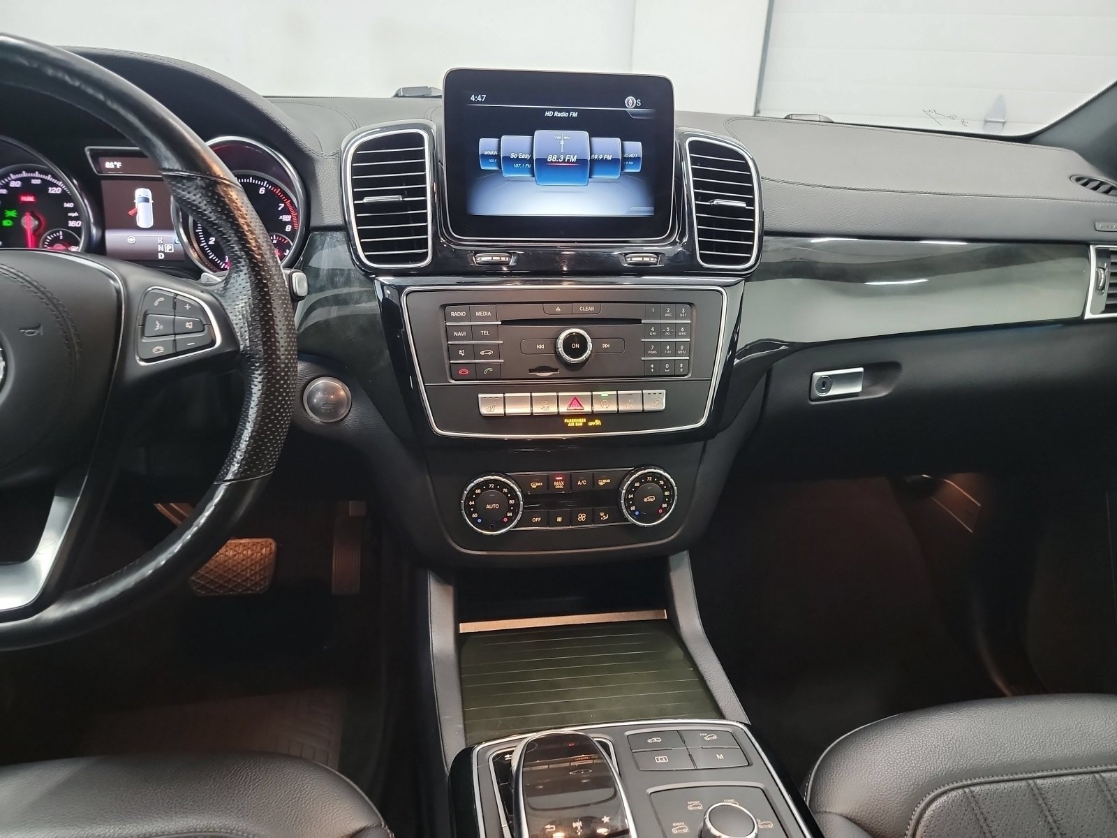 Used 2019 Mercedes-Benz GLS 450 4MATIC image 20