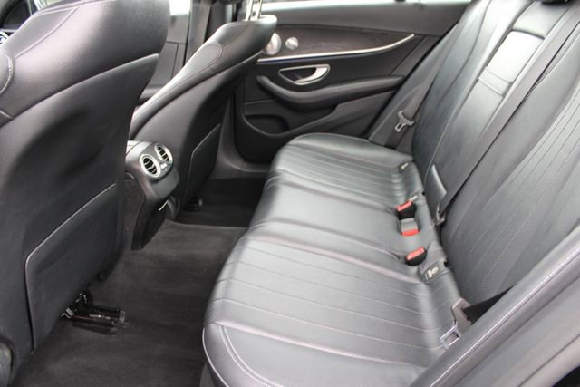Used 2017 Mercedes-Benz E 400 4MATIC Wagon image 37
