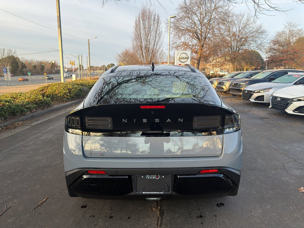 New 2026 Nissan Leaf Platinum+ w/ Cargo Package (Platinum+) image 6