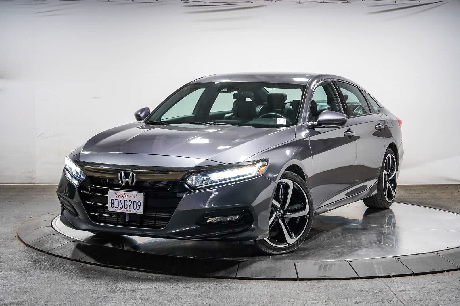 Used 2018 Honda Accord Sport image 1