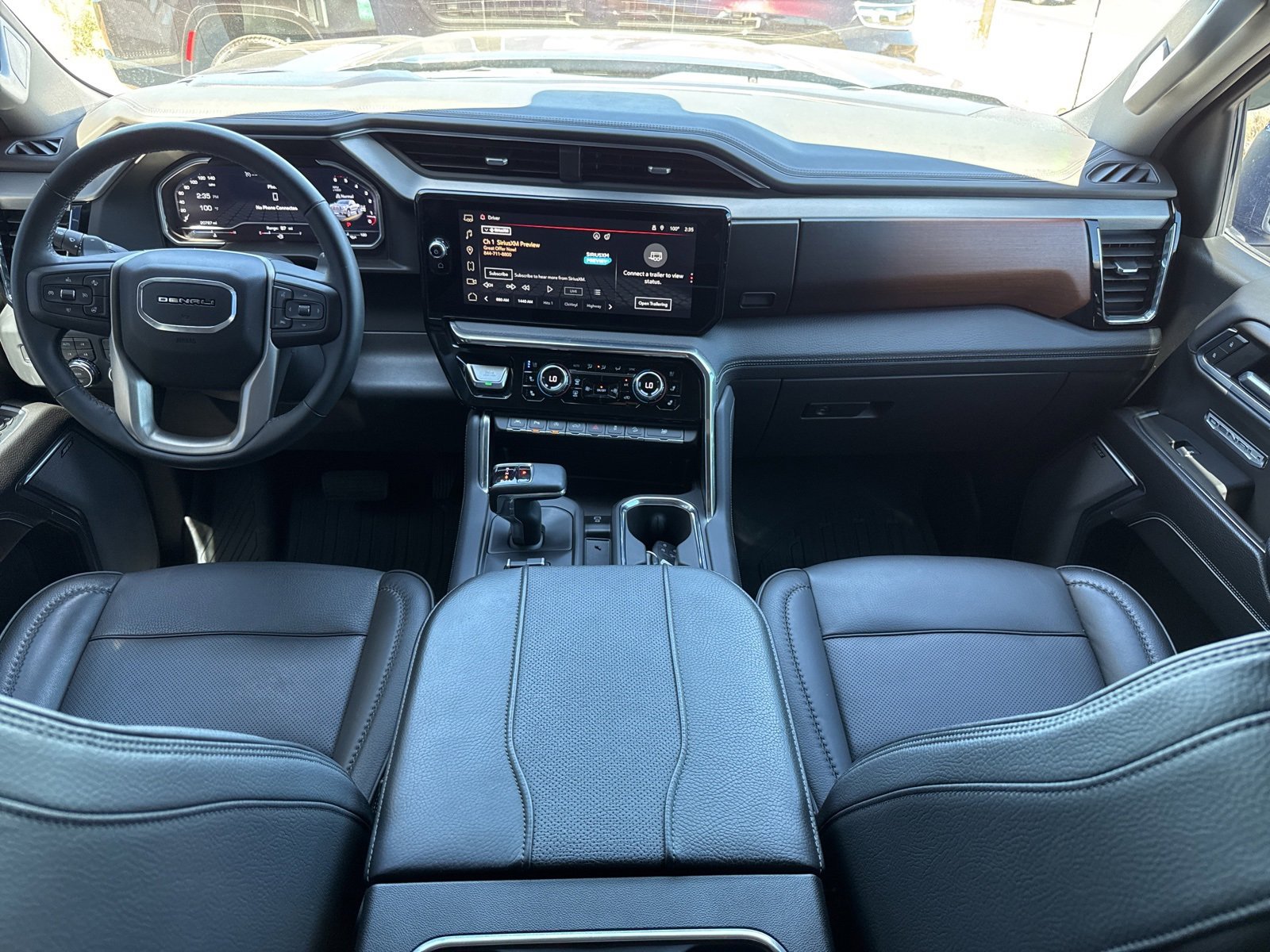 Used 2024 GMC Sierra 1500 Denali image 17