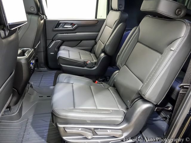 New 2026 GMC Yukon XL Denali w/ Denali Reserve Package AWD/4WD image 10