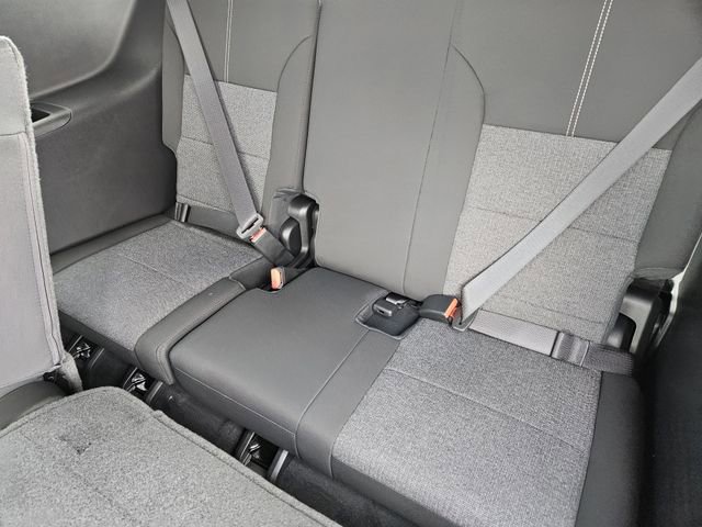 New 2026 GMC Acadia Elevation FWD image 21