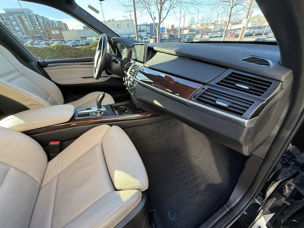 Used 2011 BMW X5 xDrive35i image 44