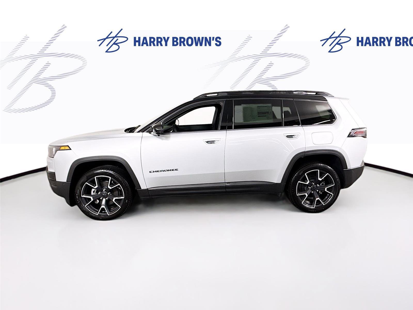 New 2026 Jeep Cherokee Overland w/ Trailer Tow Group image 31