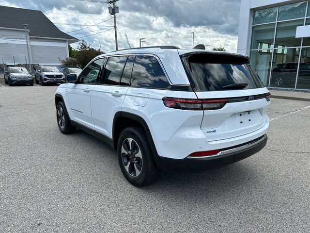 Used 2023 Jeep Grand Cherokee 4WD 4xe image 5