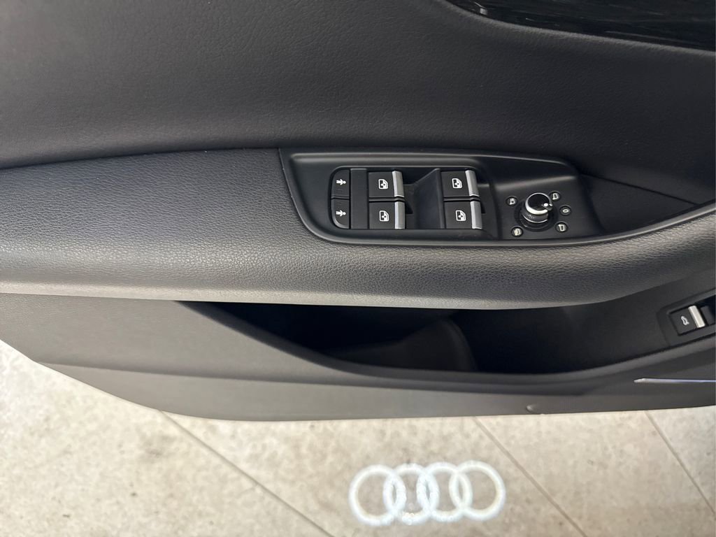 Used 2019 Audi Q7 2.0T Premium Plus w/ Premium Plus Package AWD/4WD image 39