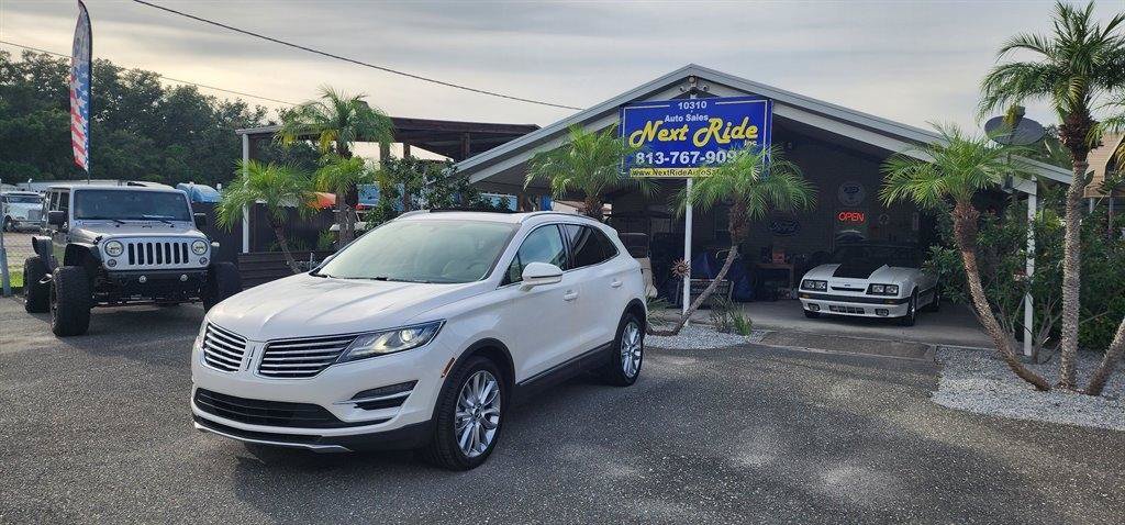 Used 2017 Lincoln MKC Reserve FWD image 1