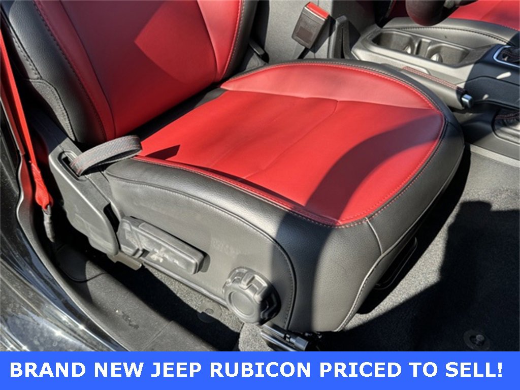 Used 2023 Jeep Wrangler Unlimited Rubicon 4xe image 16