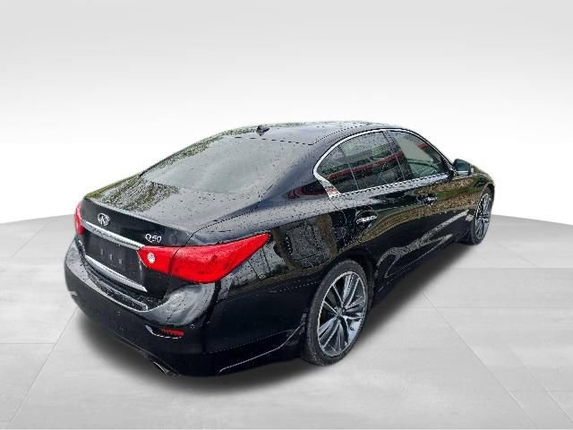 Used 2016 INFINITI Q50 3.0t Premium w/ Driver Assistance Package AWD/4WD image 8