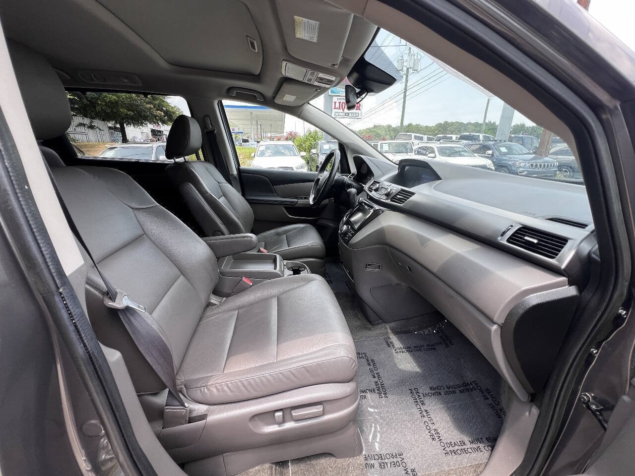 Used 2015 Honda Odyssey EX-L image 16