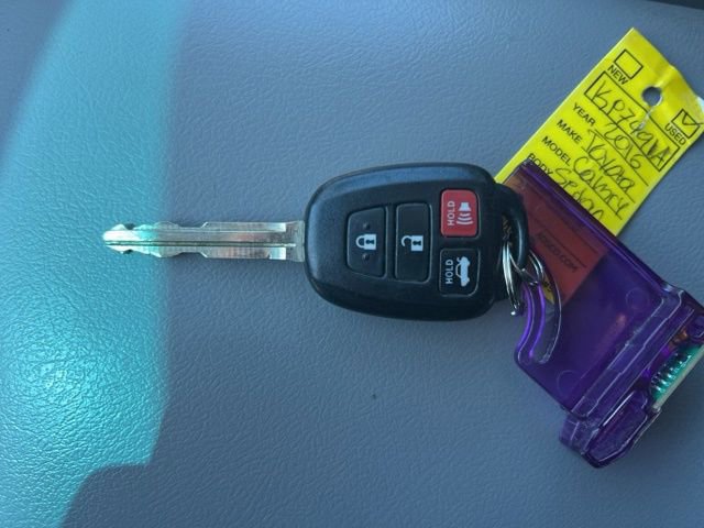 Used 2016 Toyota Camry LE FWD image 32