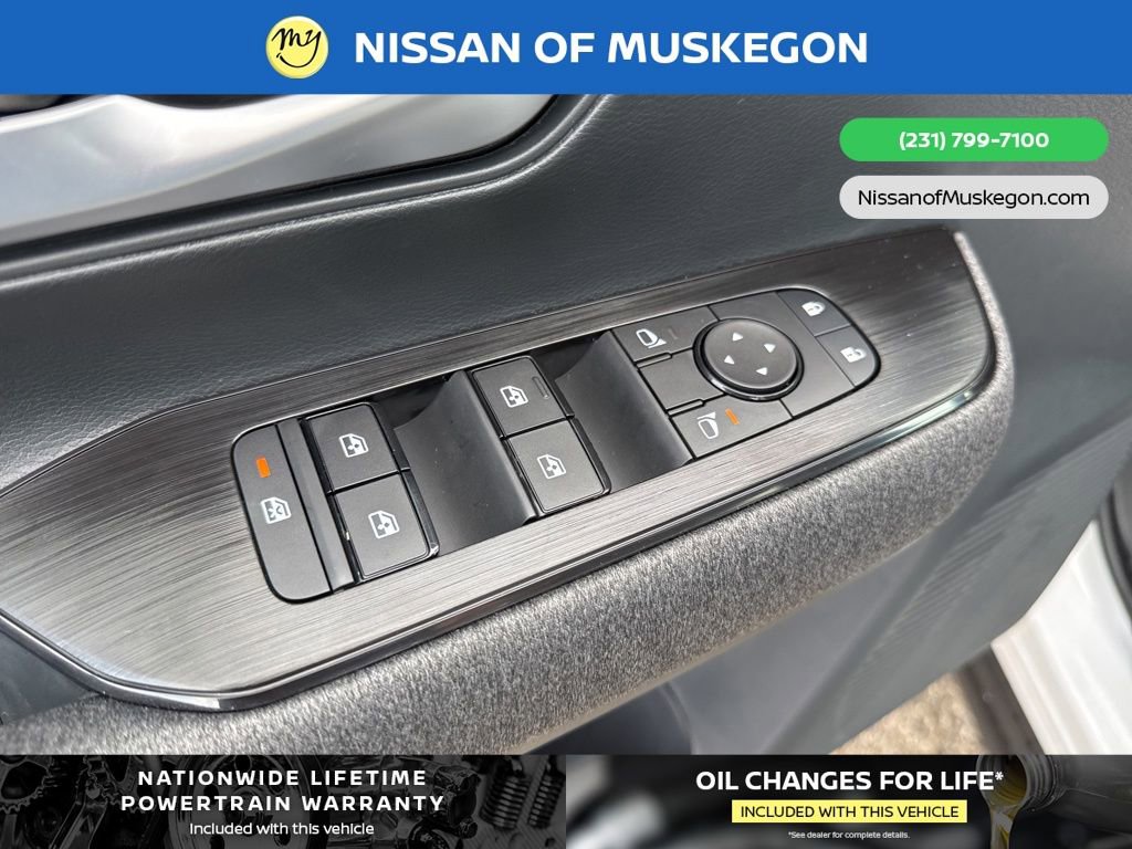 New 2026 Nissan Kicks SV w/ SV Premium Package image 10