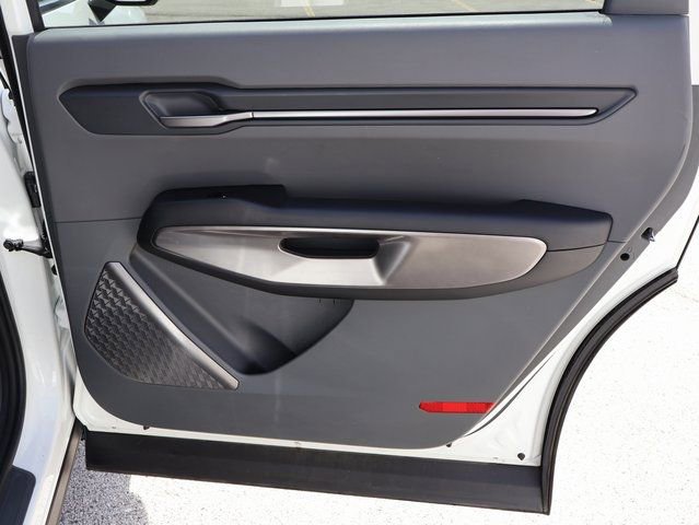 Used 2024 Kia EV9 Light image 13